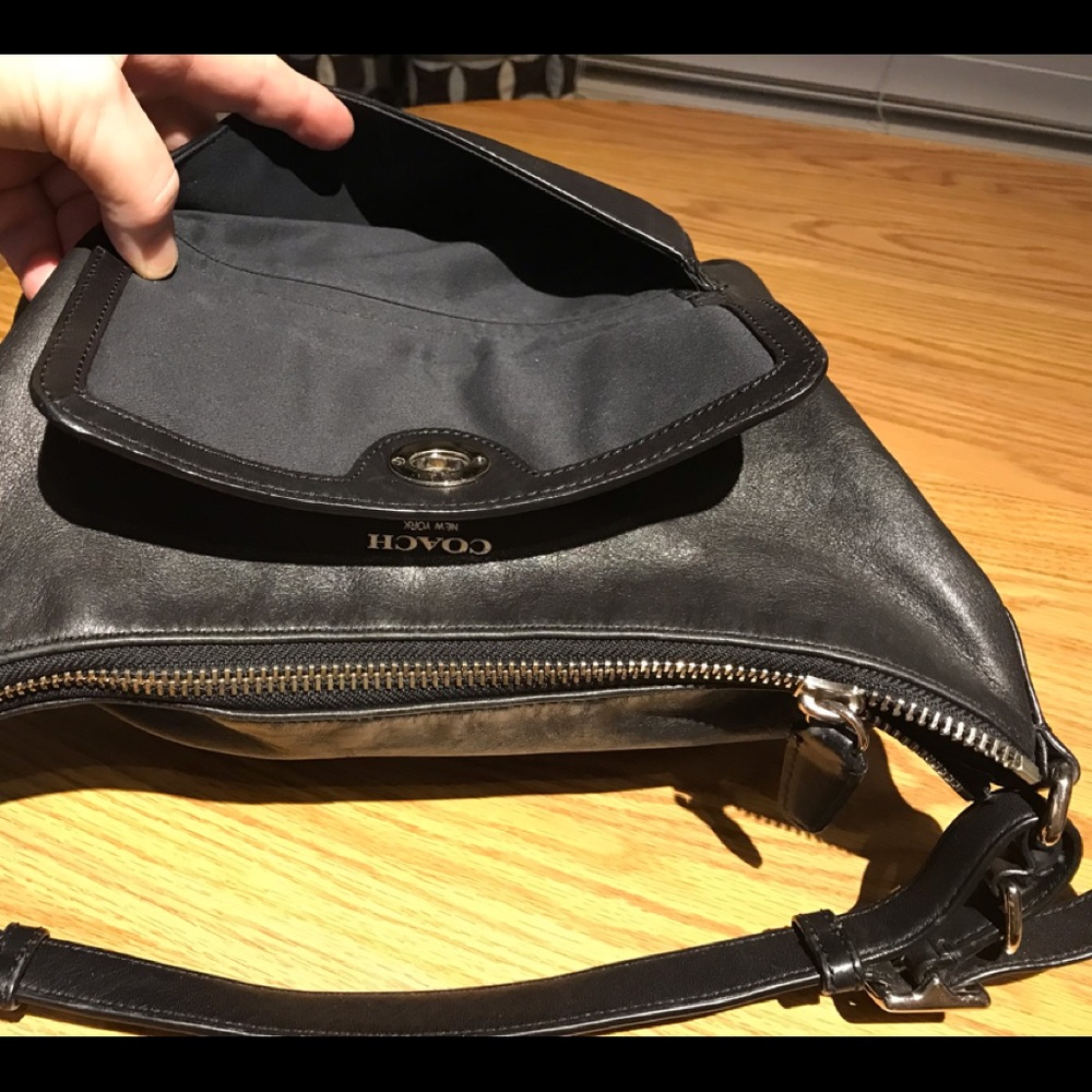 Coach Black Legacy Courtney Shoulder Bag # 22381 - Picture 3 of 7